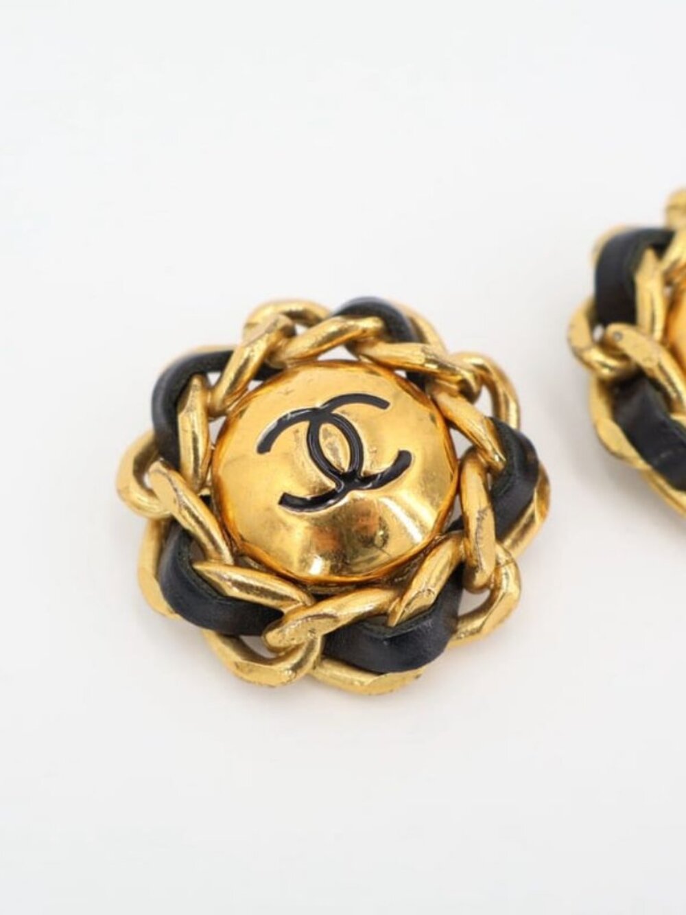 Chanel Coco Mark 29 Brooch GP and Leather Gold Scratch - Picture 5 of 8